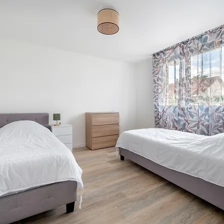 Maison Pour 6 A 950m Du Bord De A St Brevin